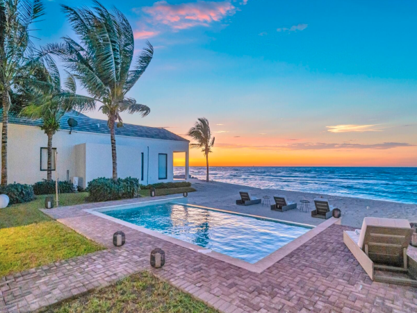 Luxurious Beach Villa in Bimini Bay - Your Ultimate Coastal Retreat